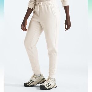 THE NORTH FACE Women's Heritage Patch Jogger LG White Dune